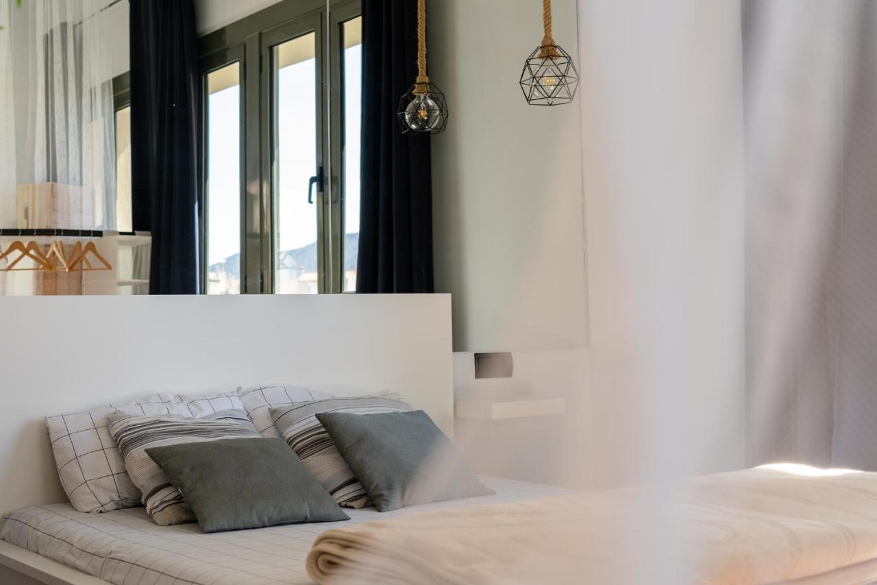 Espectacular Loft En Centrico Edificio Singular Apartment Манреса Екстериор снимка